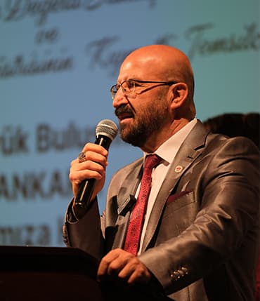 Prof. Dr. İsa Eliri